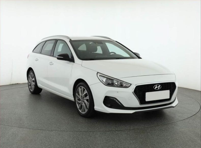 Hyundai i30 - hlavní foto