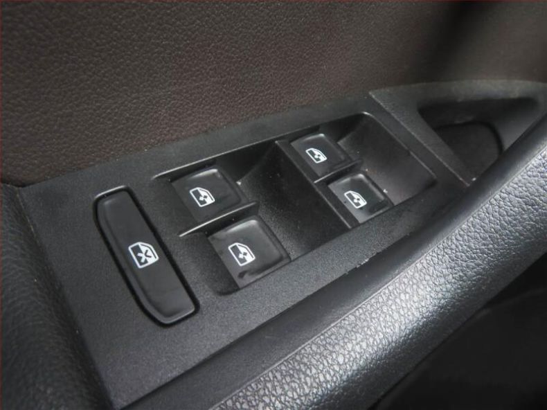 Škoda Octavia - hlavní fotka