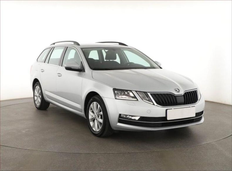Škoda Octavia - hlavní foto