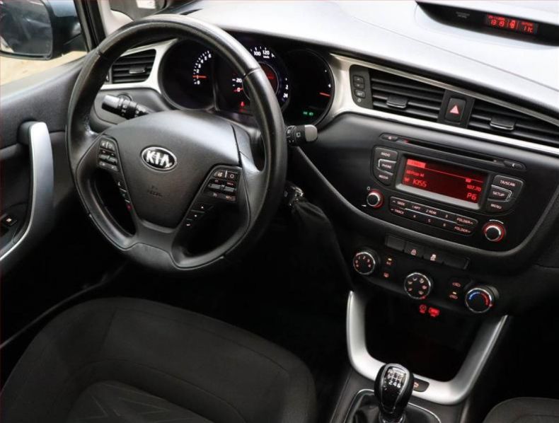 Kia Cee'd - hlavní fotka