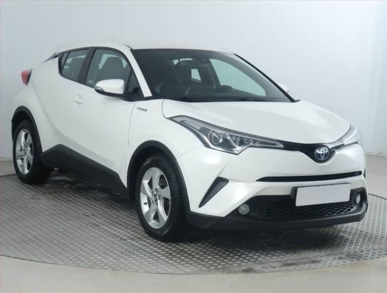 Toyota C-HR - hlavní foto