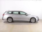 Volkswagen Passat - fotka číslo 5