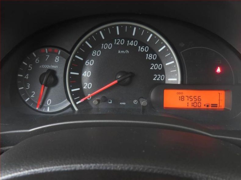 Nissan Micra - hlavní fotka