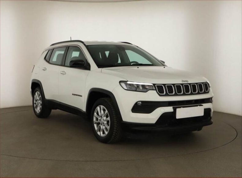 Jeep Compass - hlavní foto