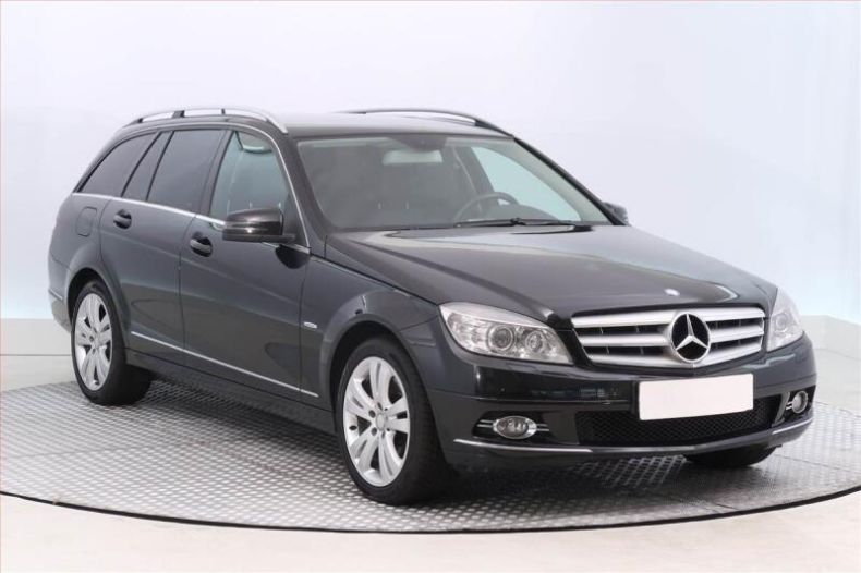 Mercedes Třída C - hlavní foto