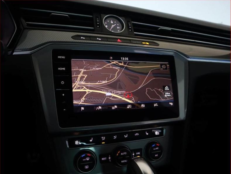 Volkswagen Passat - hlavní fotka