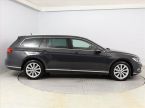Volkswagen Passat - fotka číslo 5