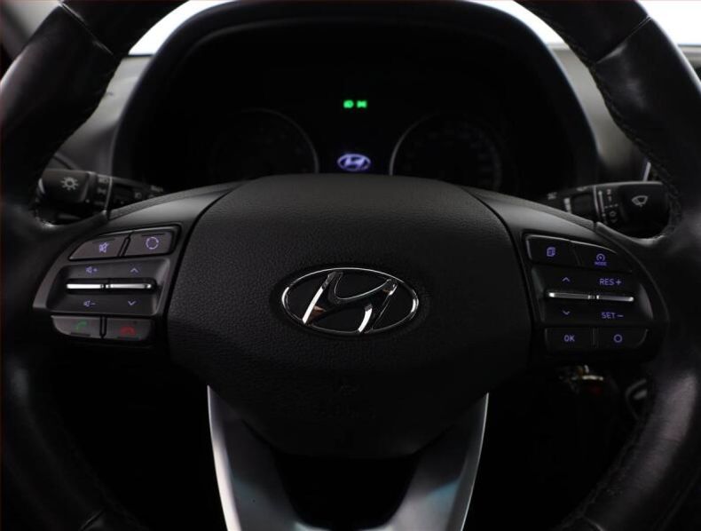 Hyundai i30 - hlavní fotka