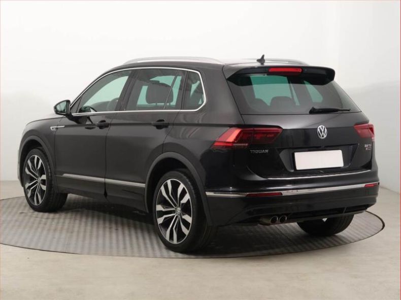 Volkswagen Tiguan - hlavní fotka