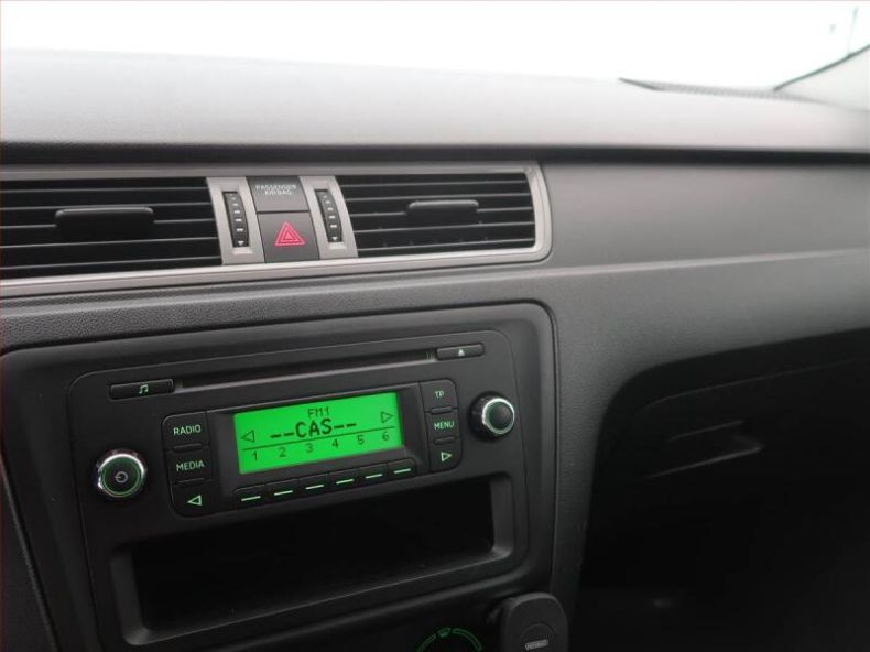 Škoda Rapid - hlavní fotka