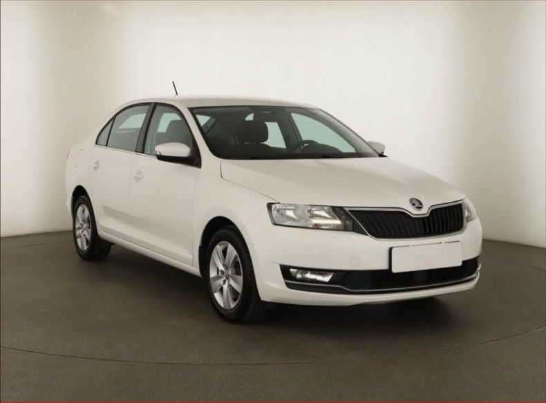 Škoda Rapid - hlavní foto