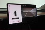 Tesla Model 3 - fotka číslo 21