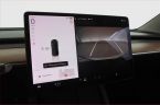 Tesla Model 3 - fotka číslo 21