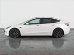 Tesla Model 3 - fotka číslo 2