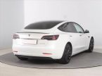 Tesla Model 3 - fotka číslo 4