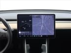 Tesla Model 3 - fotka číslo 10