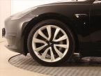 Tesla Model 3 - fotka číslo 13