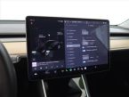 Tesla Model 3 - fotka číslo 22