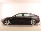 Tesla Model 3 - fotka číslo 2