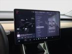 Tesla Model 3 - fotka číslo 23