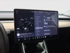 Tesla Model 3 - fotka číslo 24