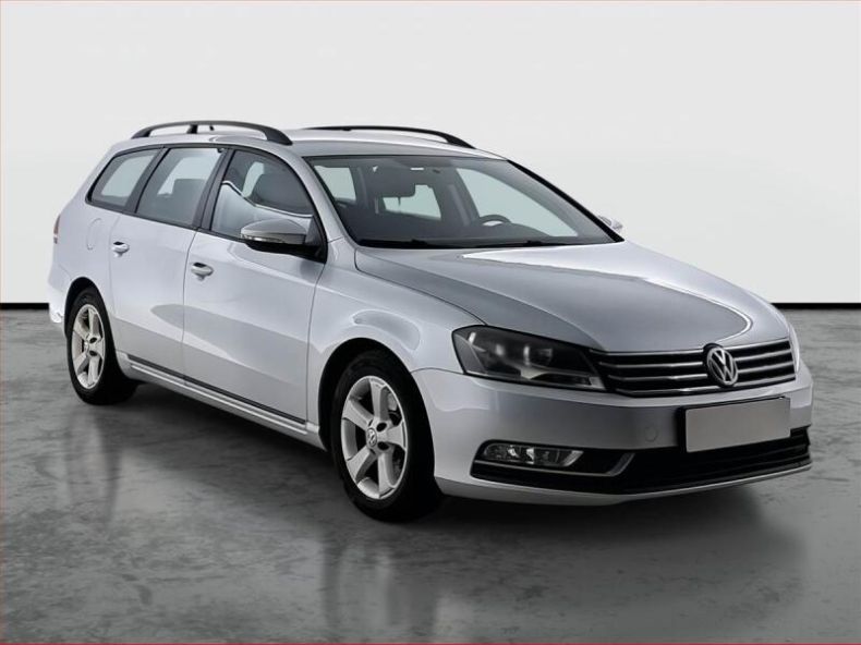 Volkswagen Passat - hlavní fotka inzerátu