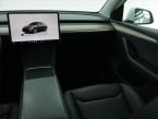 Tesla Model Y - fotka číslo 7