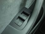 Tesla Model Y - fotka číslo 16
