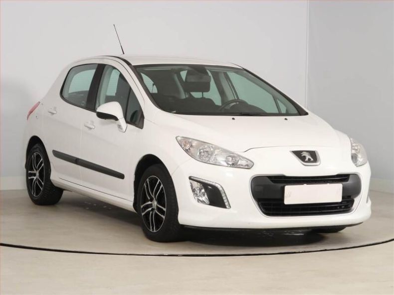 Peugeot 308 - hlavní foto