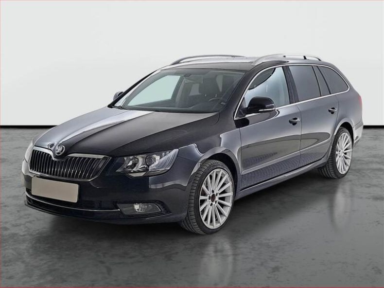 Škoda Superb - hlavní fotka