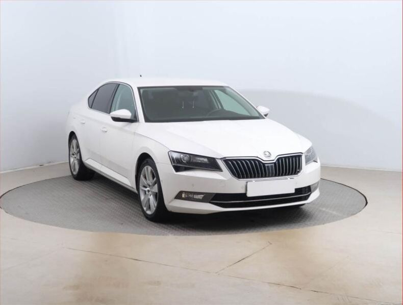 Škoda Superb - hlavní fotka inzerátu