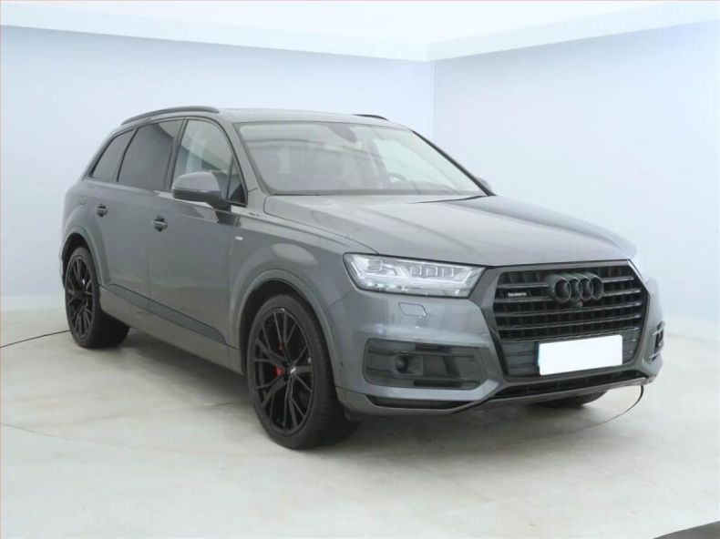 Audi Q7 - hlavní foto