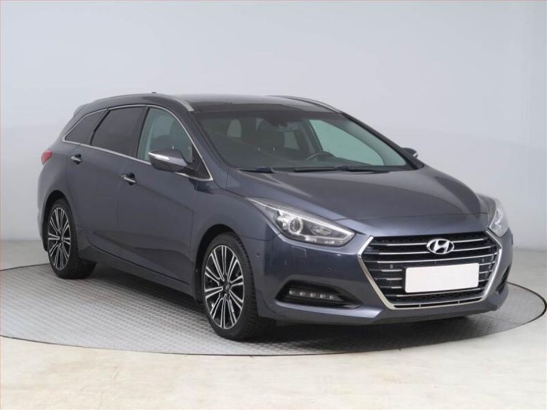 Hyundai i40 - hlavní foto