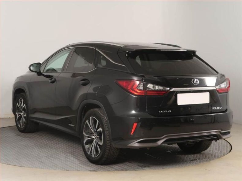 Lexus RX - hlavní fotka