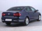 Volkswagen Passat - fotka číslo 4