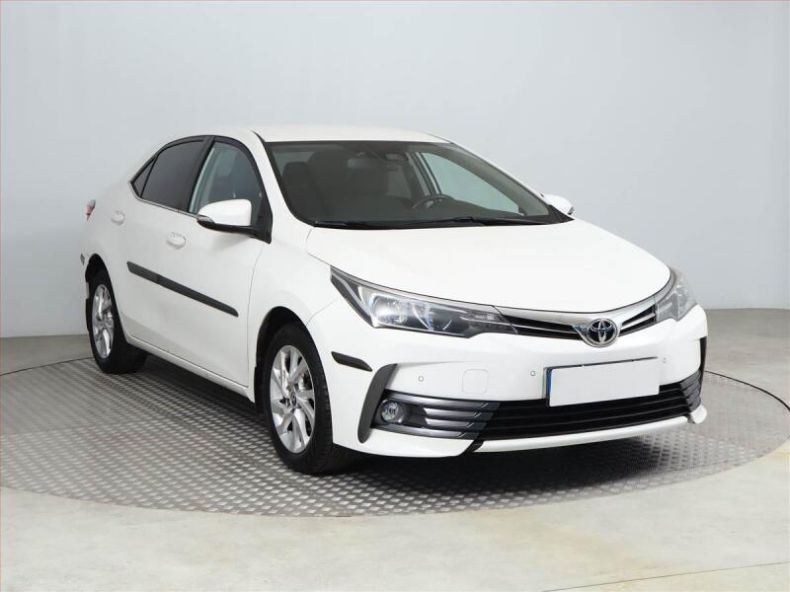 Toyota Corolla - hlavní foto