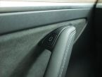 Tesla Model 3 - fotka číslo 18