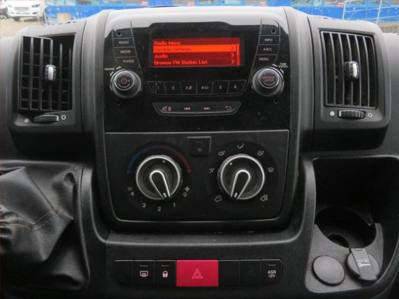 Peugeot Boxer - hlavní fotka