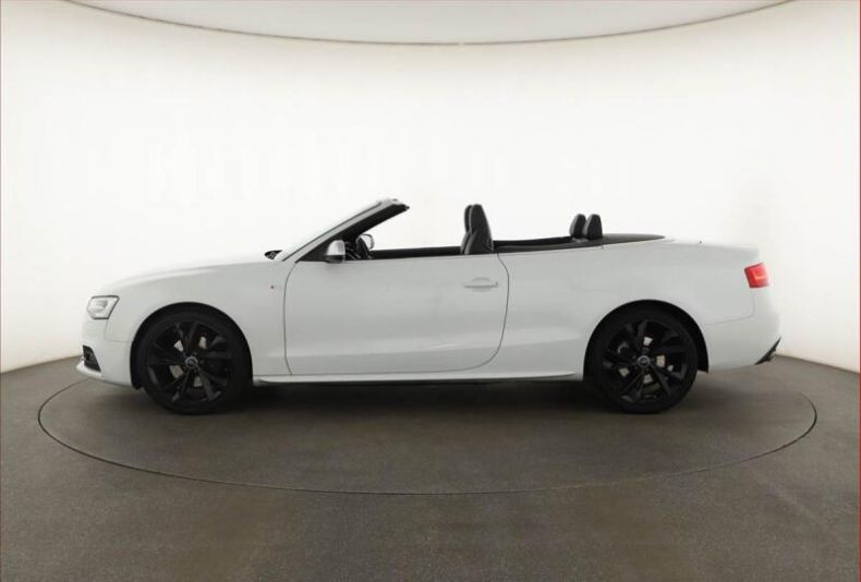 Audi A5 - hlavní fotka