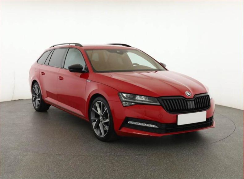 Škoda Superb - hlavní foto
