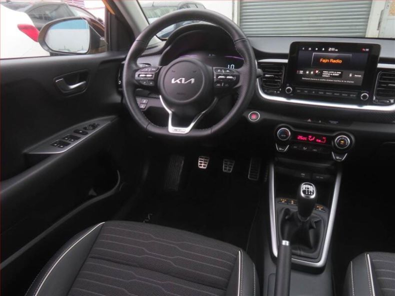 Kia Stonic - hlavní fotka
