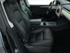Tesla Model Y - fotka číslo 8