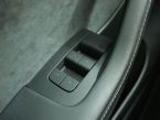 Tesla Model Y - fotka číslo 15