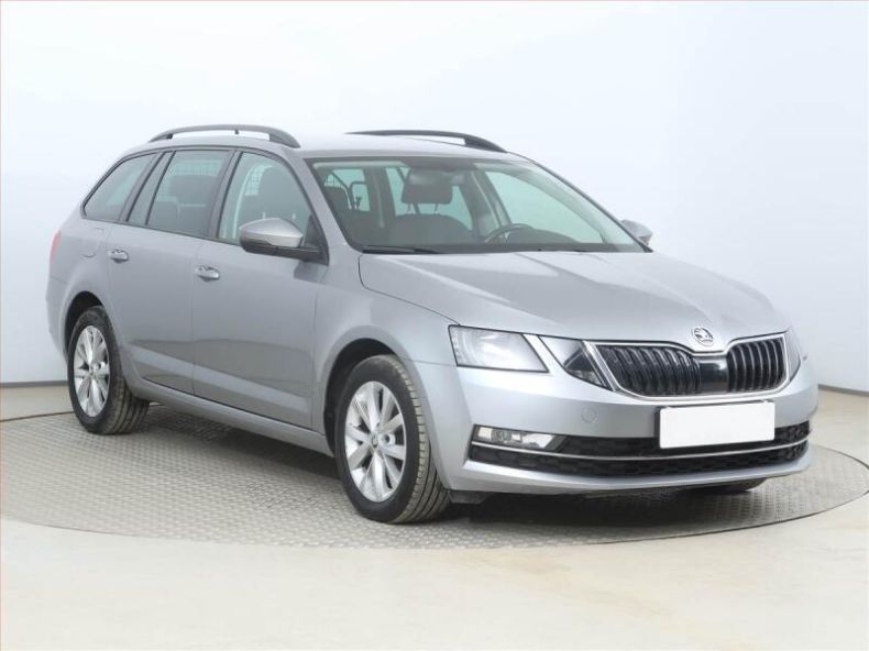 Škoda Octavia - hlavní foto