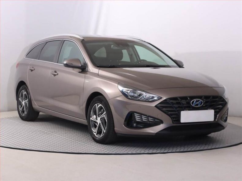 Hyundai i30 - hlavní foto