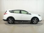 Toyota RAV 4 - fotka číslo 3