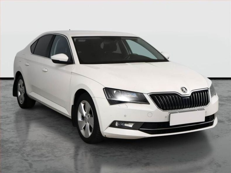Škoda Superb - hlavní fotka inzerátu