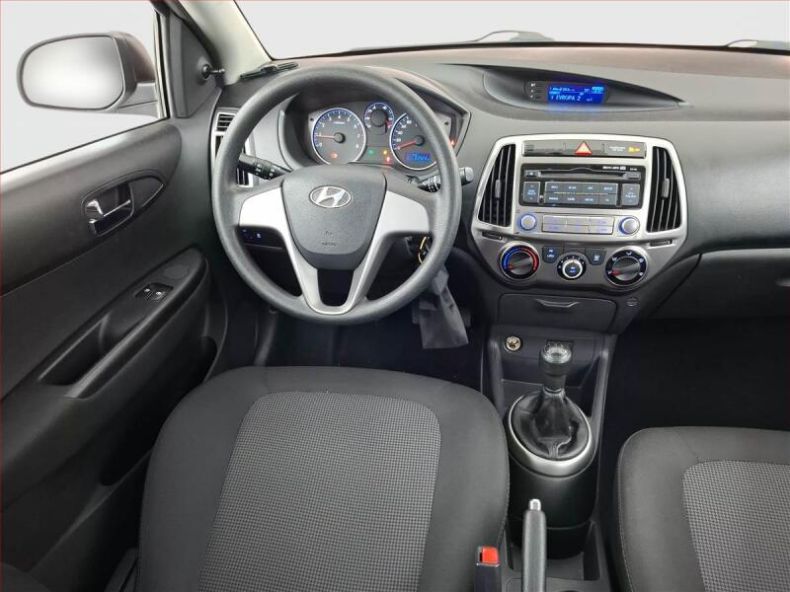 Hyundai i20 - hlavní fotka