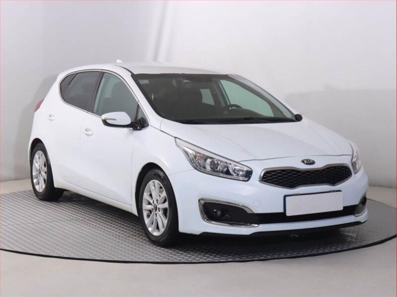 Kia Cee'd - hlavní foto