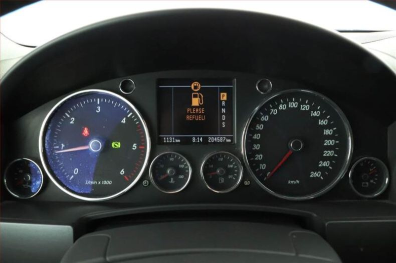Volkswagen Touareg - hlavní fotka